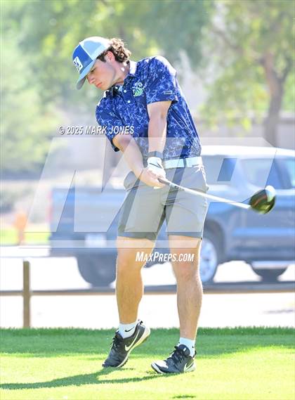 Thumbnail 1 in AIA DII Championships photogallery.