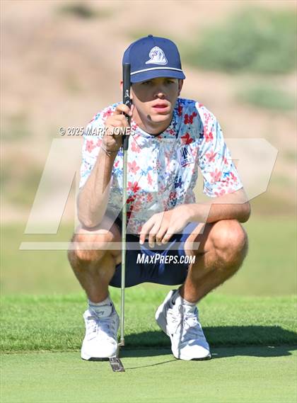 Thumbnail 2 in AIA DII Championships photogallery.