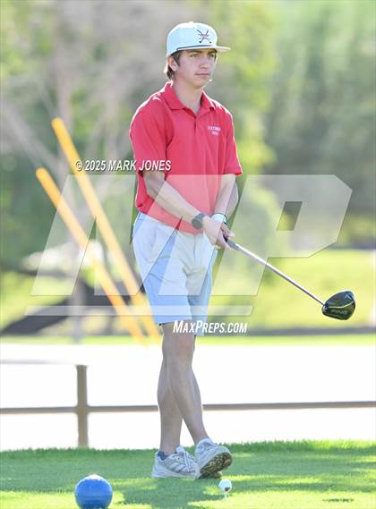 Thumbnail 2 in AIA DII Championships photogallery.