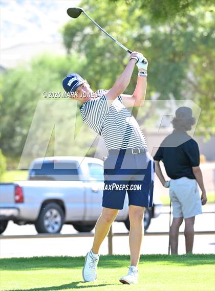 Thumbnail 2 in AIA DII Championships photogallery.