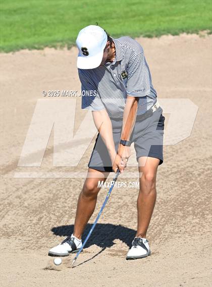 Thumbnail 1 in AIA DII Championships photogallery.