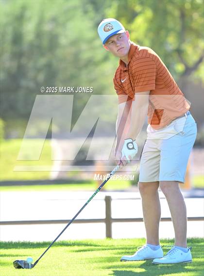 Thumbnail 2 in AIA DII Championships photogallery.