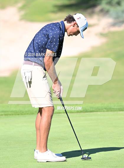 Thumbnail 1 in AIA DII Championships photogallery.