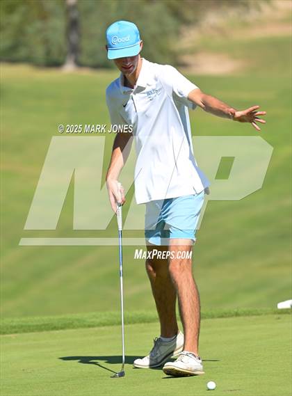 Thumbnail 1 in AIA DII Championships photogallery.