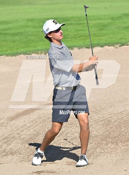 Thumbnail 3 in AIA DII Championships photogallery.