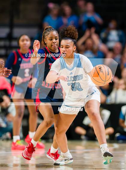Thumbnail 3 in Terry Sanford vs West Rowan (NCHSAA 3A Final) photogallery.