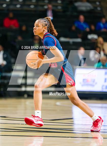Thumbnail 1 in Terry Sanford vs West Rowan (NCHSAA 3A Final) photogallery.
