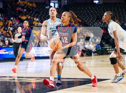 Thumbnail 3 in Terry Sanford vs West Rowan (NCHSAA 3A Final) photogallery.
