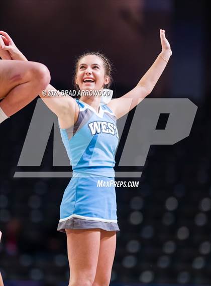 Thumbnail 3 in Terry Sanford vs West Rowan (NCHSAA 3A Final) photogallery.
