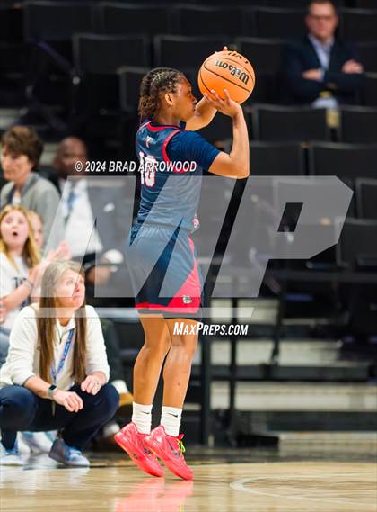 Thumbnail 3 in Terry Sanford vs West Rowan (NCHSAA 3A Final) photogallery.