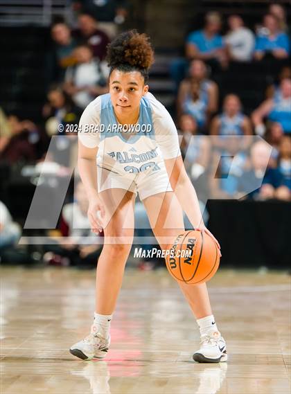 Thumbnail 3 in Terry Sanford vs West Rowan (NCHSAA 3A Final) photogallery.