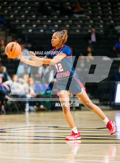 Thumbnail 2 in Terry Sanford vs West Rowan (NCHSAA 3A Final) photogallery.