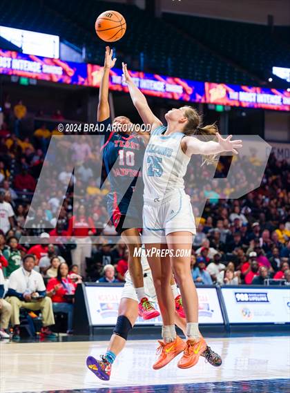 Thumbnail 3 in Terry Sanford vs West Rowan (NCHSAA 3A Final) photogallery.
