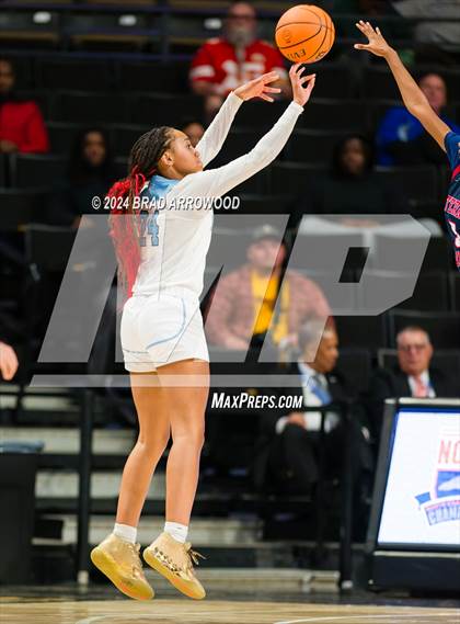 Thumbnail 2 in Terry Sanford vs West Rowan (NCHSAA 3A Final) photogallery.