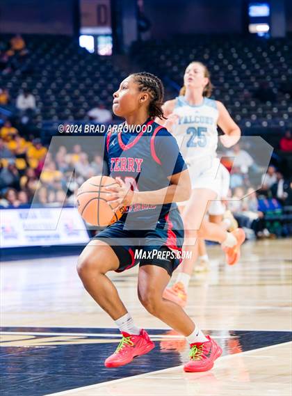 Thumbnail 2 in Terry Sanford vs West Rowan (NCHSAA 3A Final) photogallery.