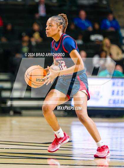 Thumbnail 3 in Terry Sanford vs West Rowan (NCHSAA 3A Final) photogallery.