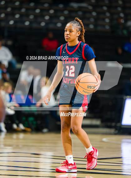Thumbnail 1 in Terry Sanford vs West Rowan (NCHSAA 3A Final) photogallery.