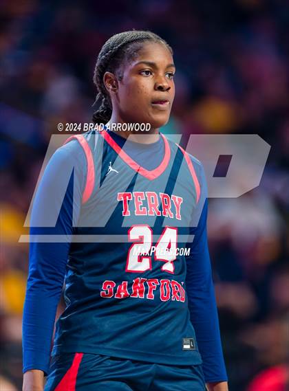 Thumbnail 1 in Terry Sanford vs West Rowan (NCHSAA 3A Final) photogallery.