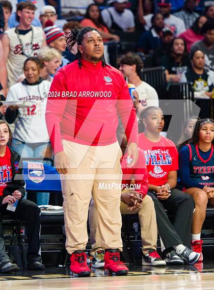 Thumbnail 1 in Terry Sanford vs West Rowan (NCHSAA 3A Final) photogallery.