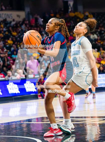 Thumbnail 2 in Terry Sanford vs West Rowan (NCHSAA 3A Final) photogallery.