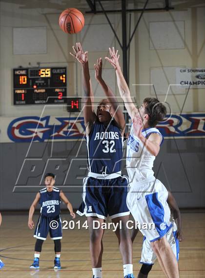 Thumbnail 3 in Culver City vs. Aquinas (San Gabriel Tournament) photogallery.