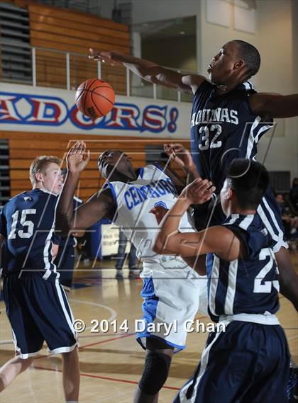 Thumbnail 3 in Culver City vs. Aquinas (San Gabriel Tournament) photogallery.