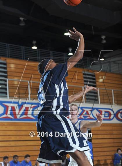 Thumbnail 1 in Culver City vs. Aquinas (San Gabriel Tournament) photogallery.