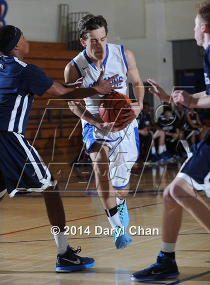 Thumbnail 1 in Culver City vs. Aquinas (San Gabriel Tournament) photogallery.