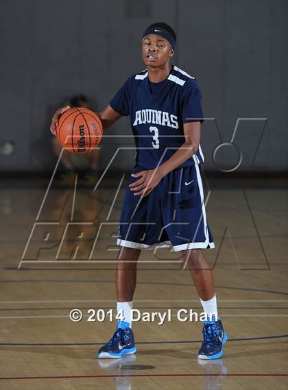 Thumbnail 1 in Culver City vs. Aquinas (San Gabriel Tournament) photogallery.