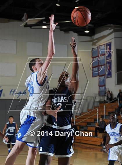 Thumbnail 3 in Culver City vs. Aquinas (San Gabriel Tournament) photogallery.