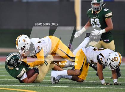 Thumbnail 2 in Don Lugo @ South Hills photogallery.