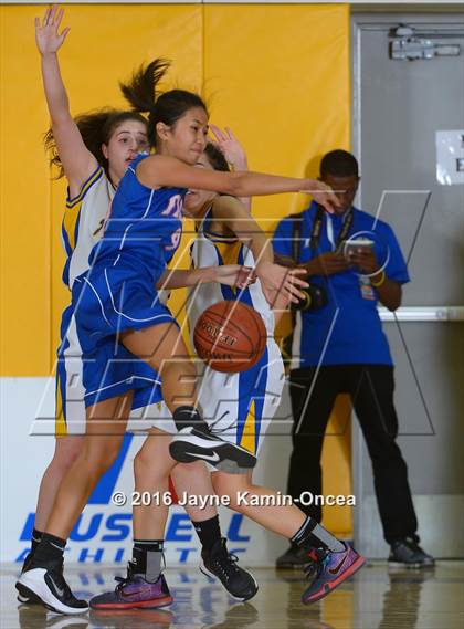 Thumbnail 2 in  Holy Martyrs Armenian vs. Faith Baptist (CIF SS 5A Final) photogallery.