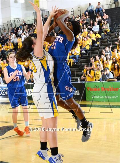 Thumbnail 2 in  Holy Martyrs Armenian vs. Faith Baptist (CIF SS 5A Final) photogallery.