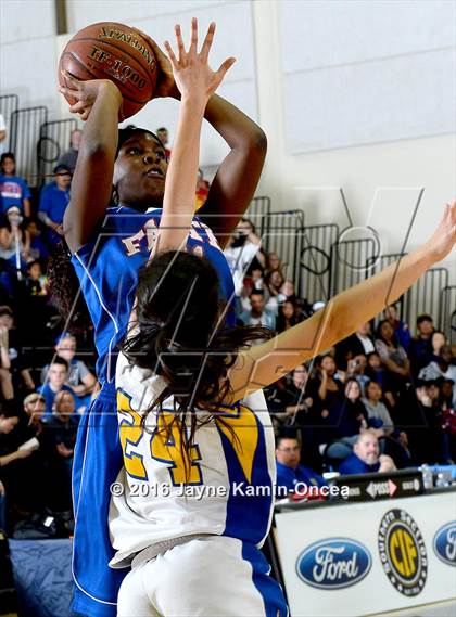 Thumbnail 2 in  Holy Martyrs Armenian vs. Faith Baptist (CIF SS 5A Final) photogallery.