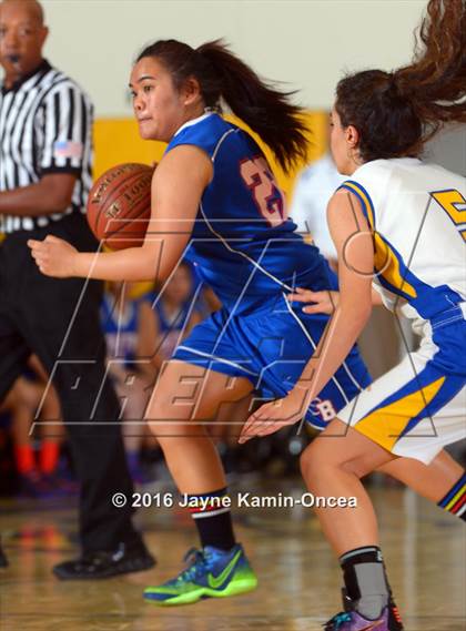 Thumbnail 1 in  Holy Martyrs Armenian vs. Faith Baptist (CIF SS 5A Final) photogallery.