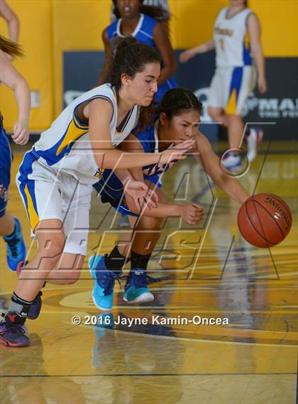 Thumbnail 1 in  Holy Martyrs Armenian vs. Faith Baptist (CIF SS 5A Final) photogallery.