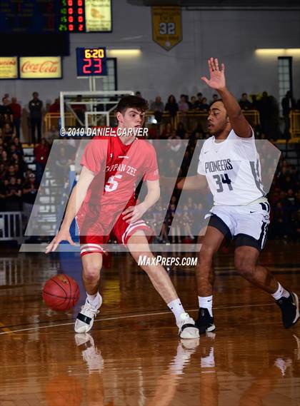 Thumbnail 2 in Poughkeepsie vs. Tappan Zee (Section 1 Class A Final) photogallery.