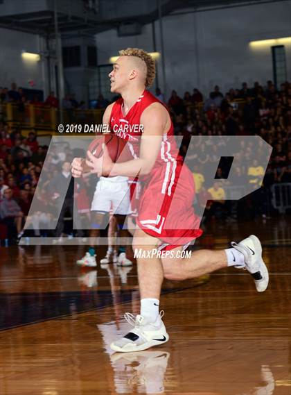 Thumbnail 2 in Poughkeepsie vs. Tappan Zee (Section 1 Class A Final) photogallery.