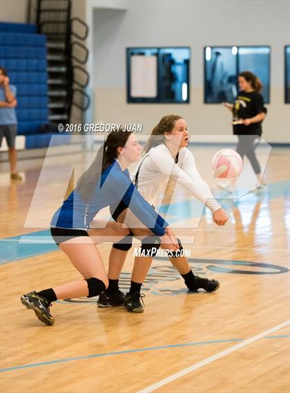 Thumbnail 3 in St. Mary's Dominican vs St. Scholastica (Penguin Volleyball Classic) photogallery.