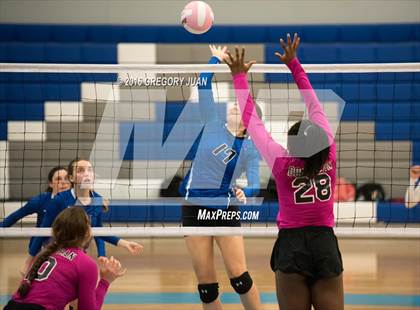 Thumbnail 2 in St. Mary's Dominican vs St. Scholastica (Penguin Volleyball Classic) photogallery.