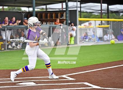 Thumbnail 2 in Bremond vs Weimar (UIL 2A Regional Semifinal Playoff) photogallery.