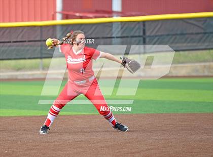 Thumbnail 1 in Bremond vs Weimar (UIL 2A Regional Semifinal Playoff) photogallery.