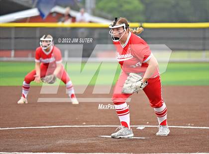 Thumbnail 2 in Bremond vs Weimar (UIL 2A Regional Semifinal Playoff) photogallery.