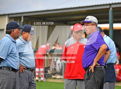 Thumbnail 1 in Bremond vs Weimar (UIL 2A Regional Semifinal Playoff) photogallery.