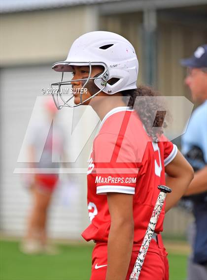 Thumbnail 2 in Bremond vs Weimar (UIL 2A Regional Semifinal Playoff) photogallery.
