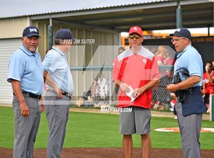 Thumbnail 1 in Bremond vs Weimar (UIL 2A Regional Semifinal Playoff) photogallery.