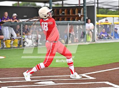 Thumbnail 3 in Bremond vs Weimar (UIL 2A Regional Semifinal Playoff) photogallery.
