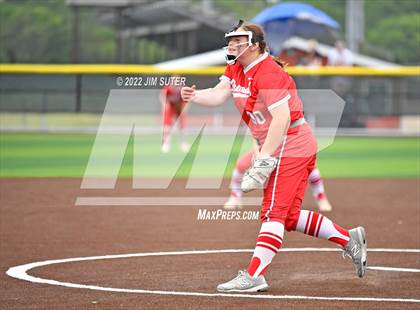 Thumbnail 2 in Bremond vs Weimar (UIL 2A Regional Semifinal Playoff) photogallery.