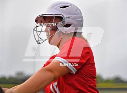 Thumbnail 1 in Bremond vs Weimar (UIL 2A Regional Semifinal Playoff) photogallery.