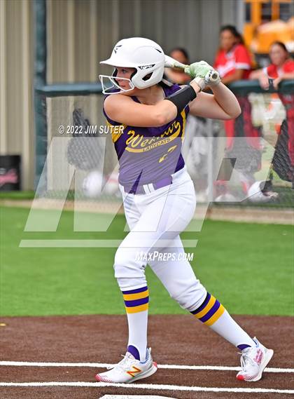 Thumbnail 2 in Bremond vs Weimar (UIL 2A Regional Semifinal Playoff) photogallery.